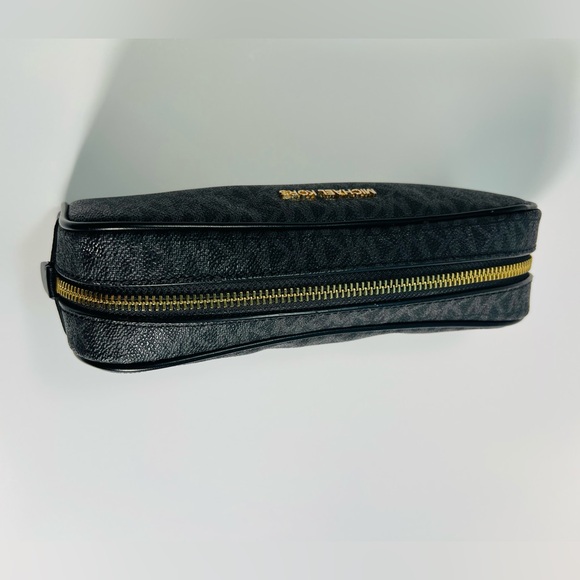 Michael Kors Giftables Medium Pencil Case Signature Leather Makeup Case, Black - Picture 4 of 7